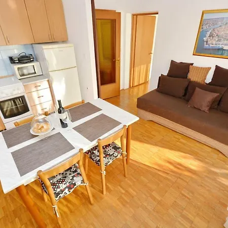 Bruno Apartment *