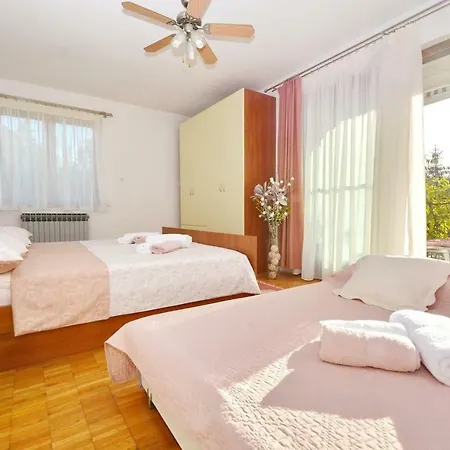 Apartment Bruno *