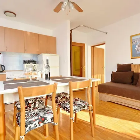 Bruno Apartment